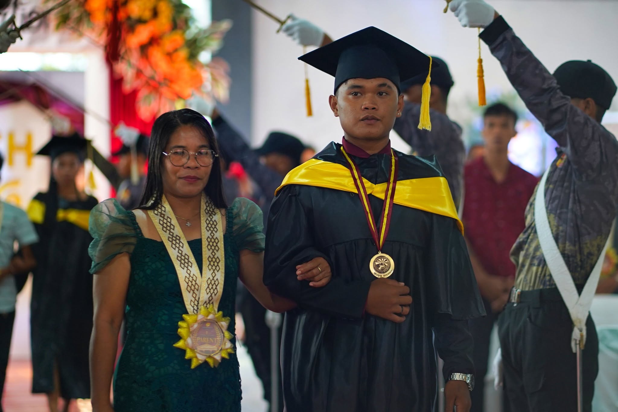 GRAD-AT-CALAYAN-PHOTOSET photo 55